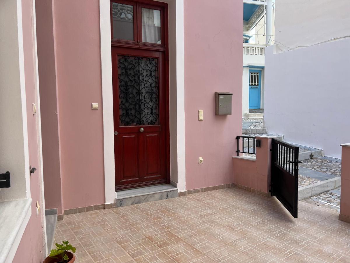 Ermoupolis, Syros City Apartments מראה חיצוני תמונה